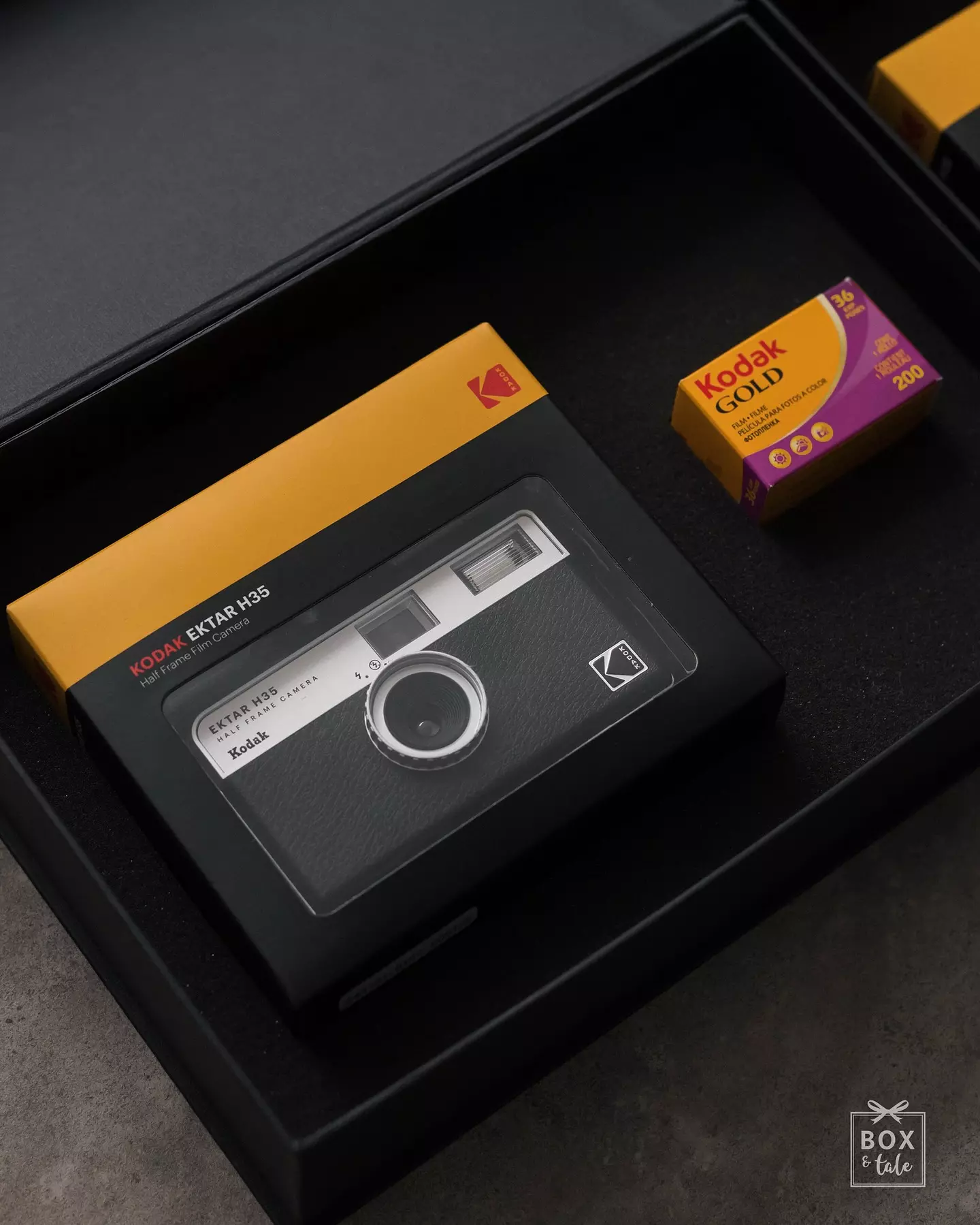 A very fun corporate gift set creation from our team at @boxandtale, for @indosat 📸🎞️✨

Dalam hampers ini terdapat kamera film Kodak Ektar set dengan Gold Film, gift box magnetic dengan custom logo, dan custom greeting card.

“A symbol to create even more memories and milestones together”

Gift set ini dibuat khusus sebagai bentuk apresiasi terhadap semua pihak yang telah bekerja sama dengan perusahaan.

DM us for your corporate hampers inquiry and together we can help make your ideas come to life!

#corporatehampers #corporategiftideas #boxandtale